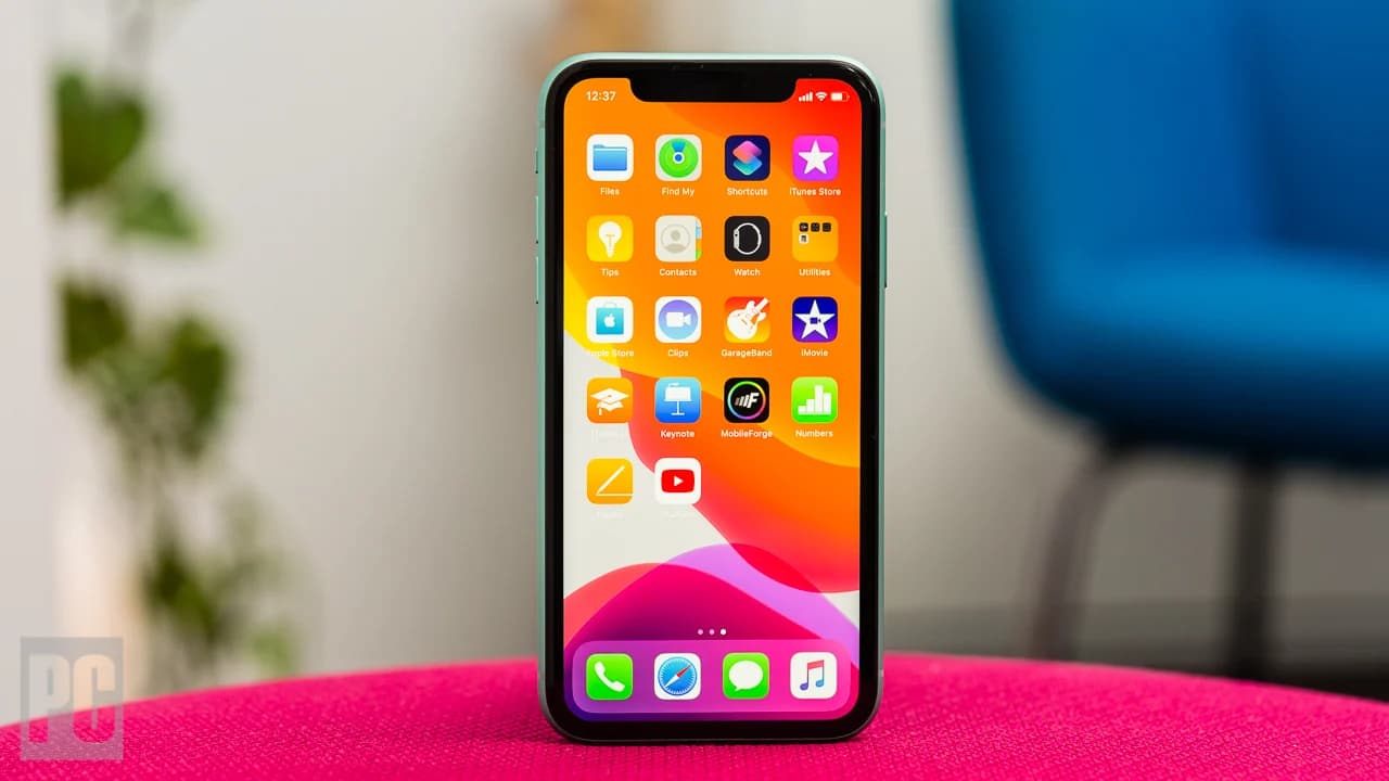 iPhone 14: Apple’s Sleek Blend of Power and Elegance